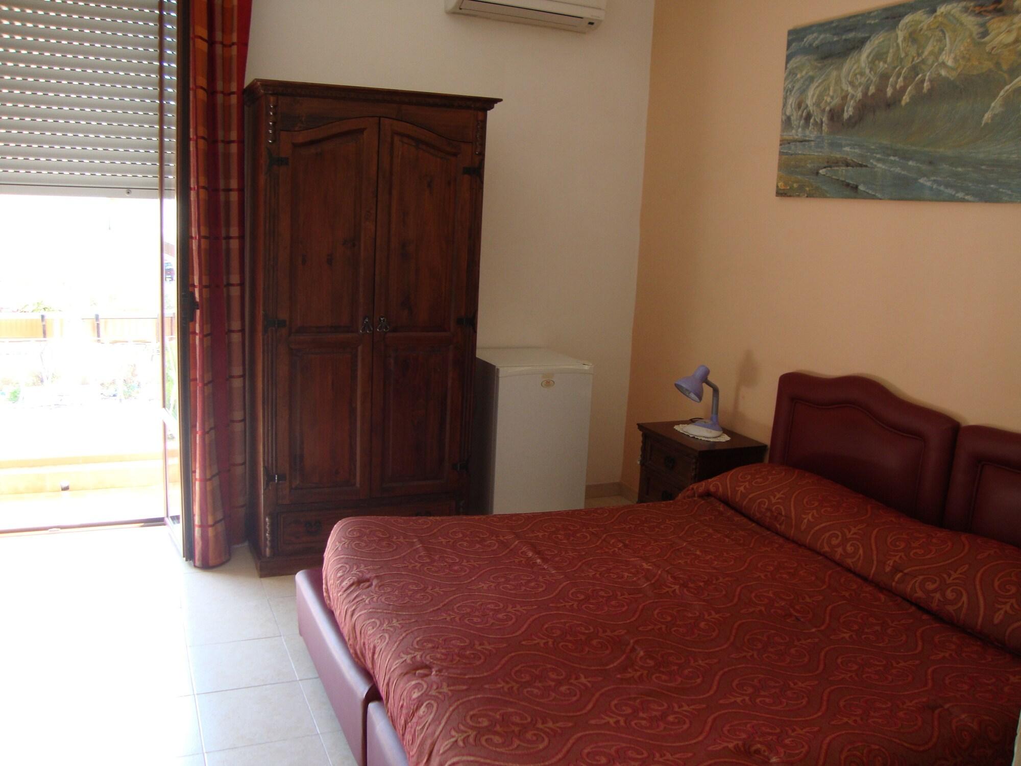 Bed & Breakfast Delle Palme Trapani Exteriör bild