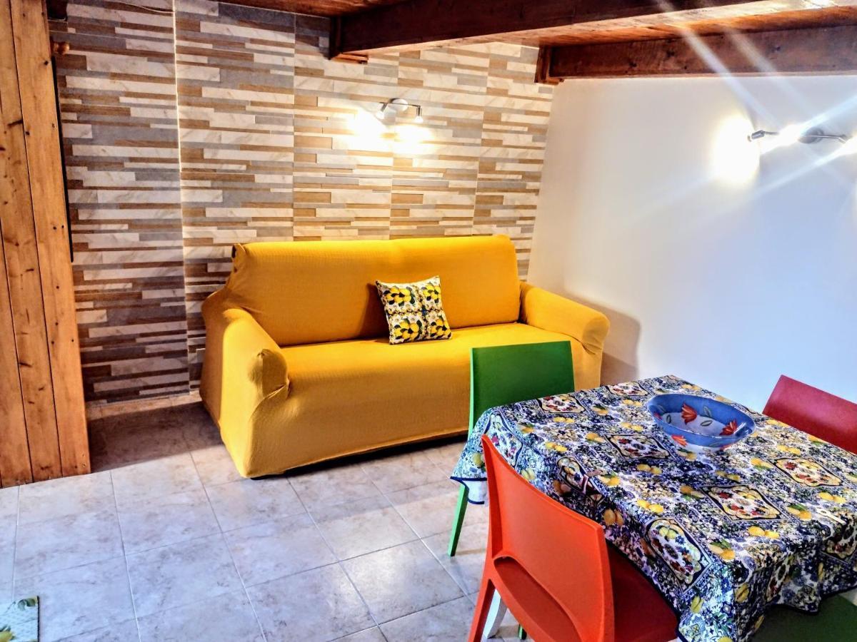 Bed & Breakfast Delle Palme Trapani Exteriör bild