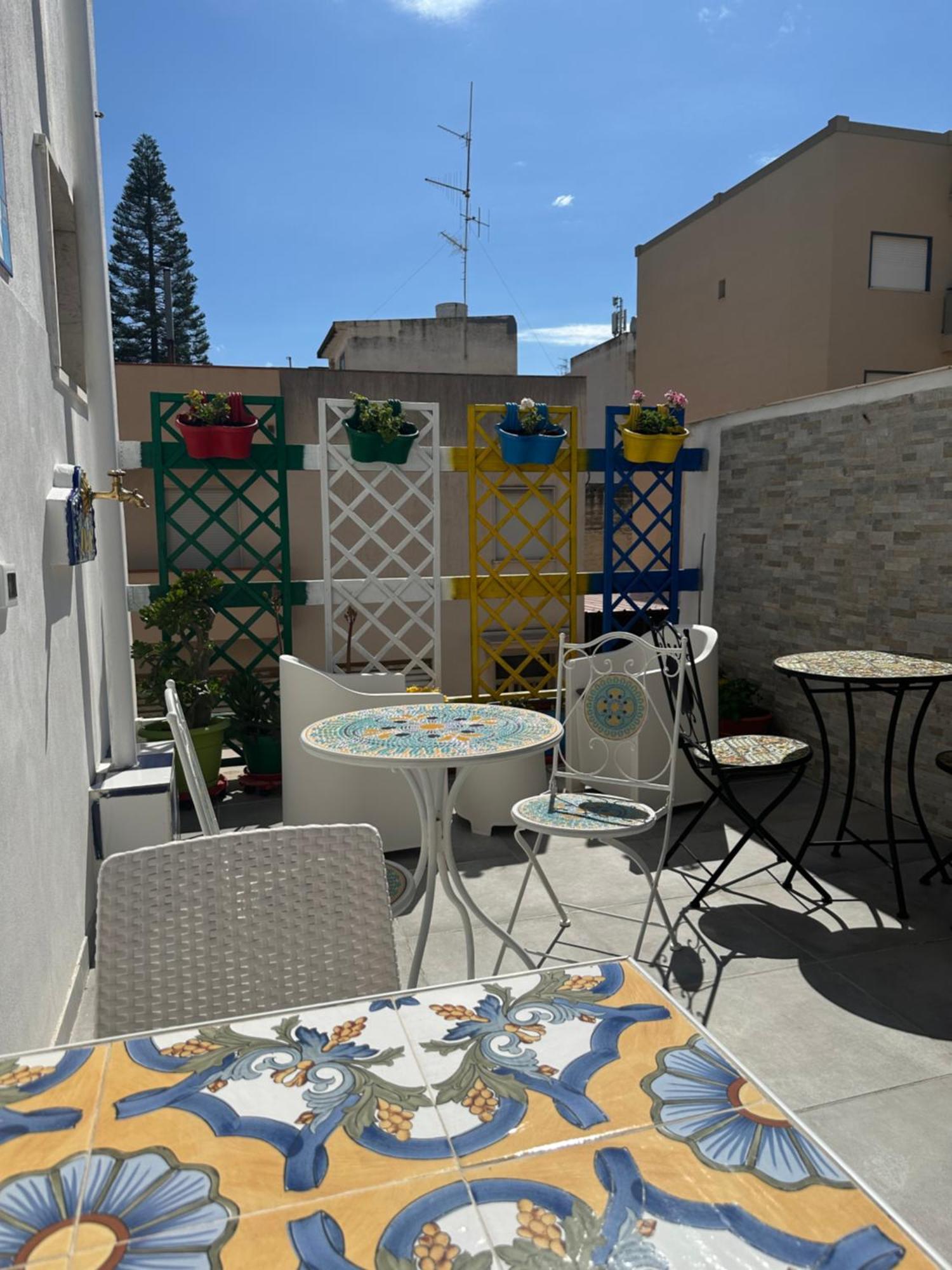 Bed & Breakfast Delle Palme Trapani Exteriör bild