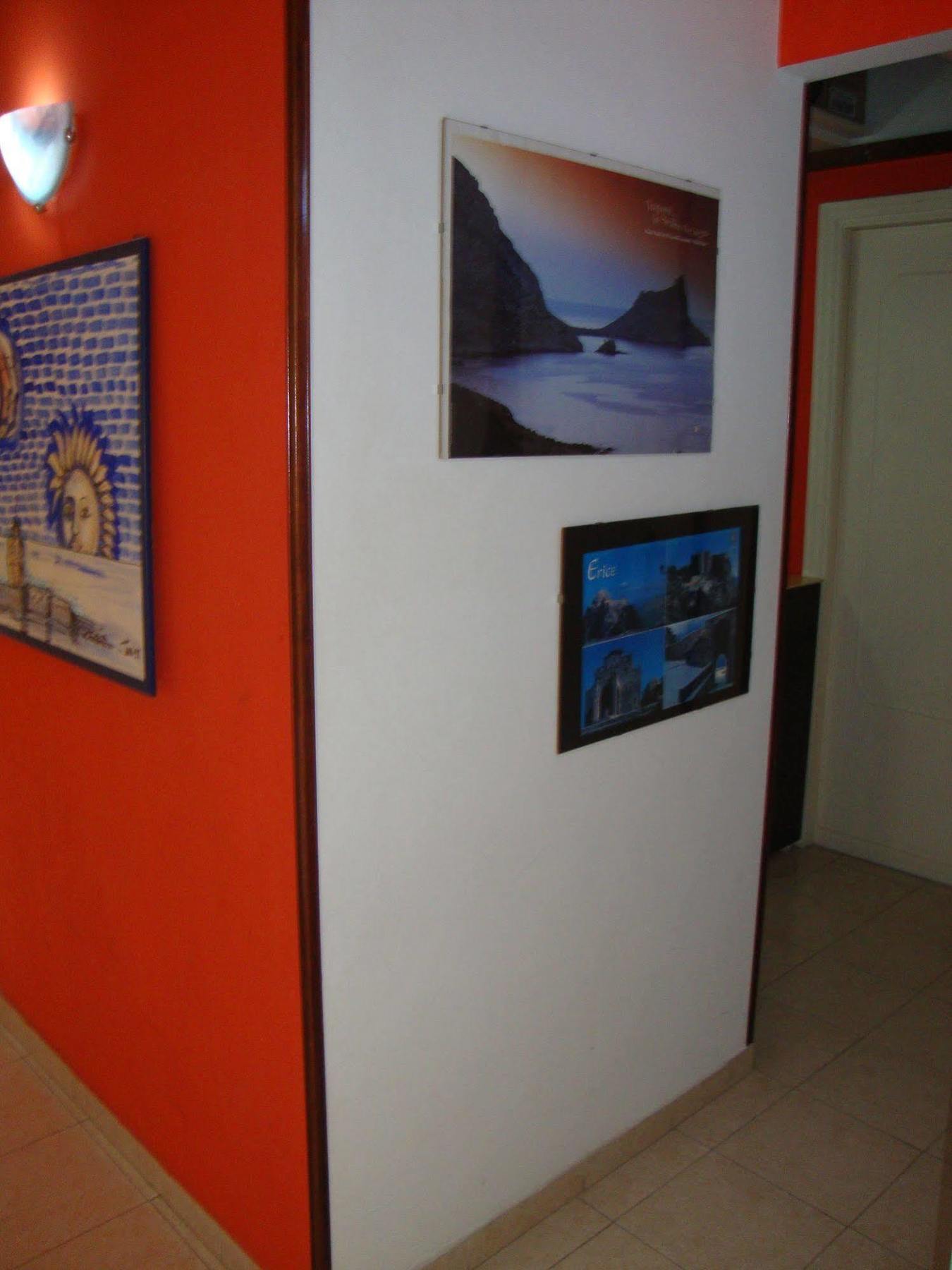 Bed & Breakfast Delle Palme Trapani Exteriör bild